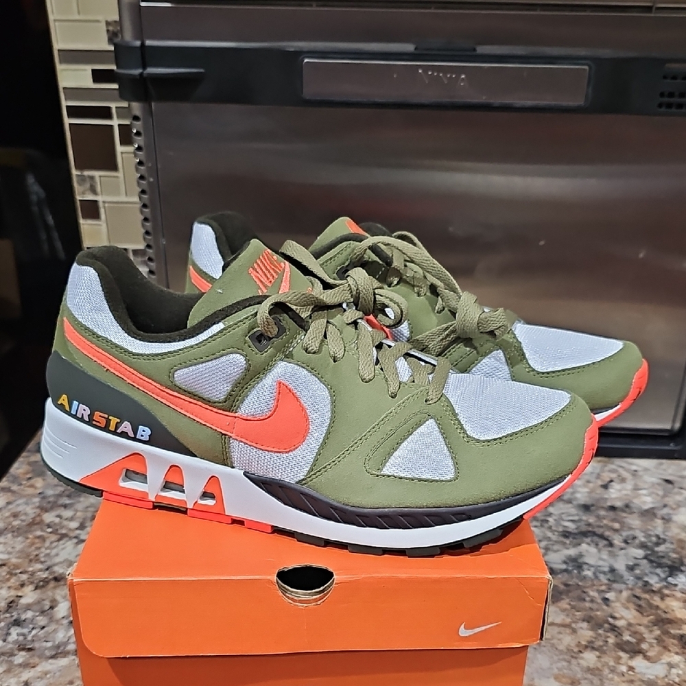 Nike Air Stab